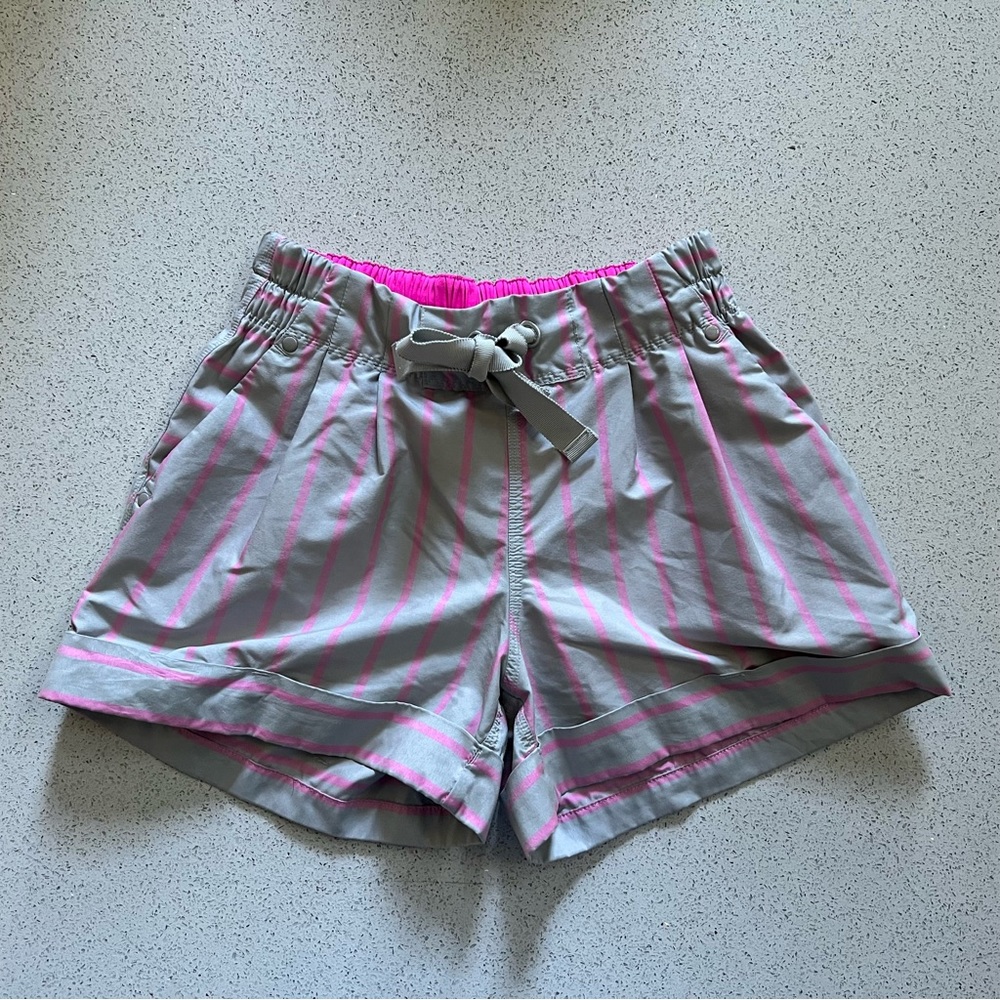 VGUC Spring Breakaway Short sz 2